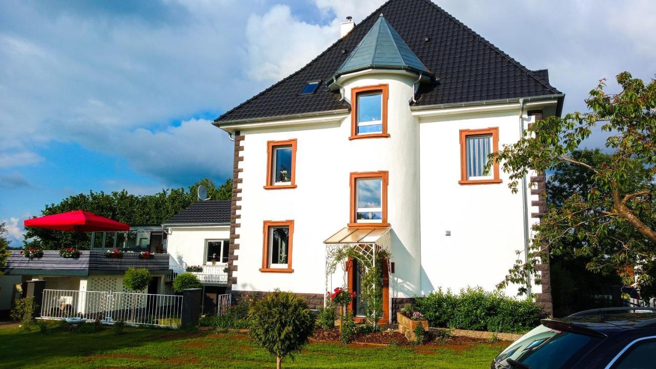 Villa Kopp-Das Gaestehaus Hopfingen Exteriör bild